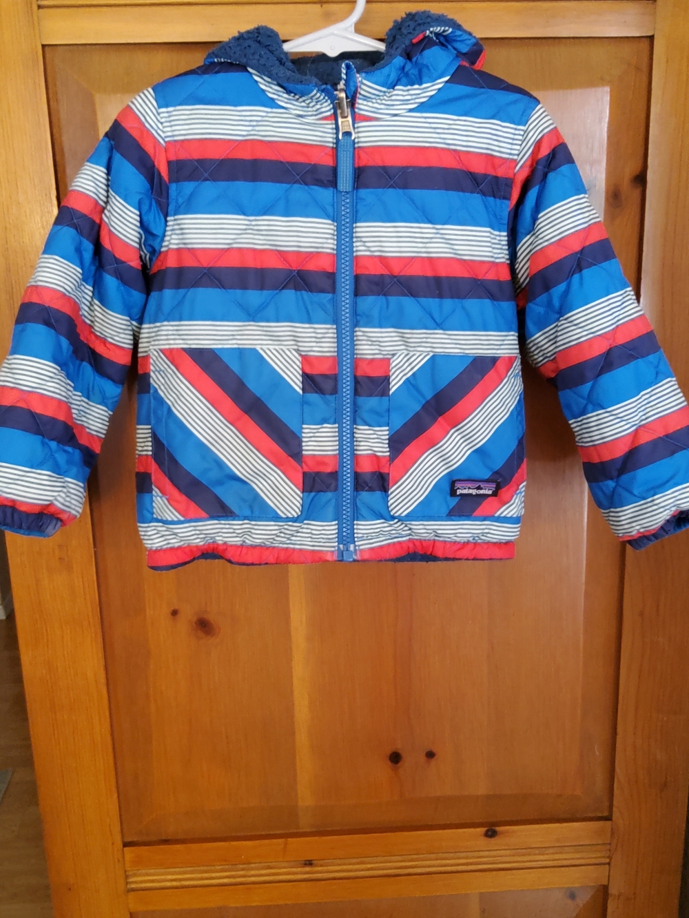 Patagonia Kids Reversible Tribbles Jacket Size 2T GUC